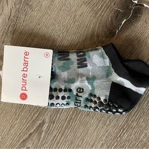 Pure barre sticky socks - medium camo- “mom in training”